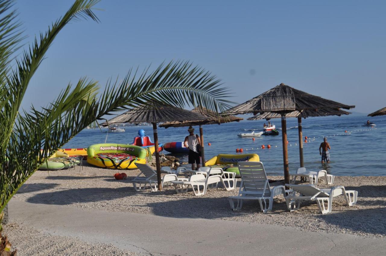 Familien Ferienhaus Vir Croatia 150M Strand Restaurant Einkaufen ภายนอก รูปภาพ