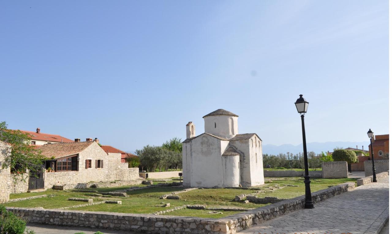 Familien Ferienhaus Vir Croatia 150M Strand Restaurant Einkaufen ภายนอก รูปภาพ